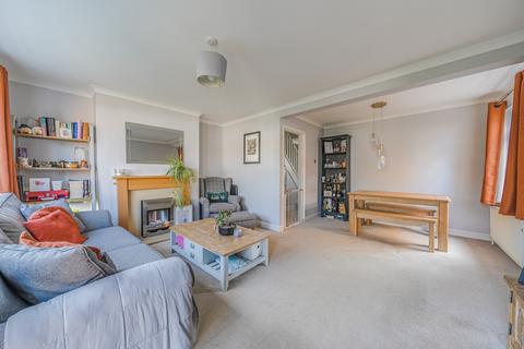 32 Ellingdon Road, Wroughton, Swindon, SN4 9HY