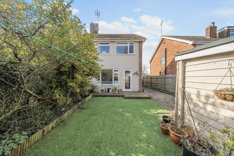 32 Ellingdon Road, Wroughton, Swindon, SN4 9HY