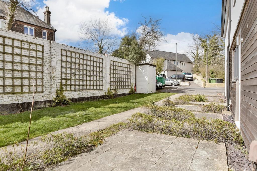 Patio / Decking
