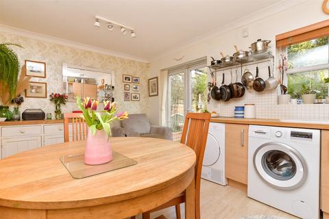 1 Berwick Gardens, Sutton, SM1 3SZ