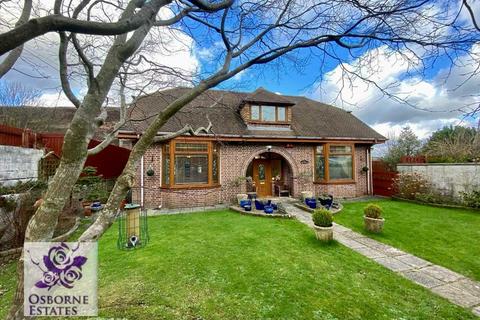 undefined, Penrhiwfer Road, Tonypandy CF40