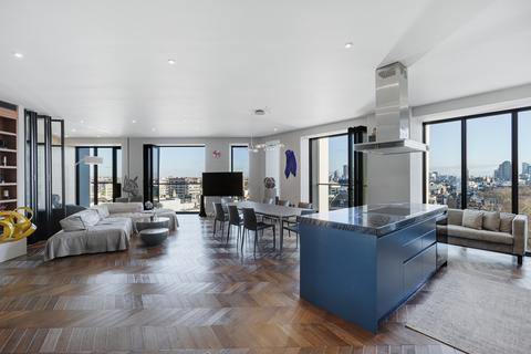 3 bedroom flat for sale, Holborn, London WC2B