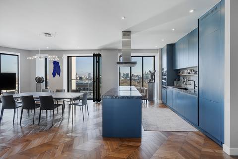 3 bedroom flat for sale, Holborn, London WC2B