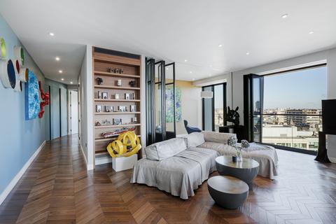 3 bedroom flat for sale, Holborn, London WC2B
