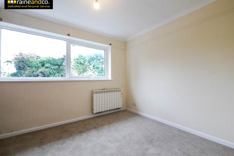 2 bedroom terraced house for sale, Rickfield Close, Hatfield