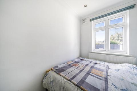 13 Amesbury Road, Feltham, TW13 5HH