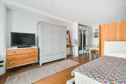 Studio to rent, Westworth House, 1 Down Place, London, W6