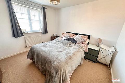 2 bedroom apartment for sale, Sanderson Villas, St James Village, Gateshead, NE8