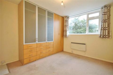 53 Langham Gardens, London, W13 8PZ