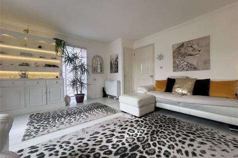 2 bedroom retirement property for sale, Anchorage Way, Lymington, Hampshire, SO41