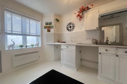 2 bedroom retirement property for sale, Anchorage Way, Lymington, Hampshire, SO41