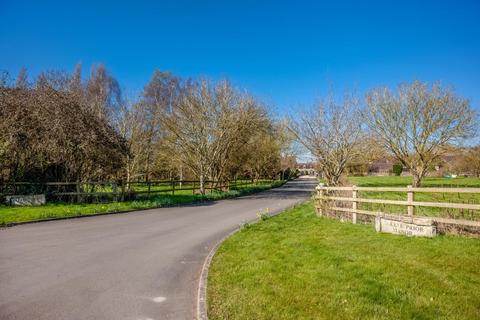 4 bedroom barn conversion for sale, Bidford Road, Cleeve Prior, Evesham