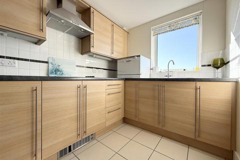 1 bedroom apartment for sale, Little Glen Road, Glen Parva LE2