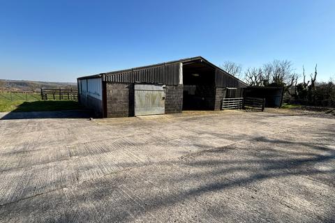 4 bedroom property with land for sale, Whitland SA34