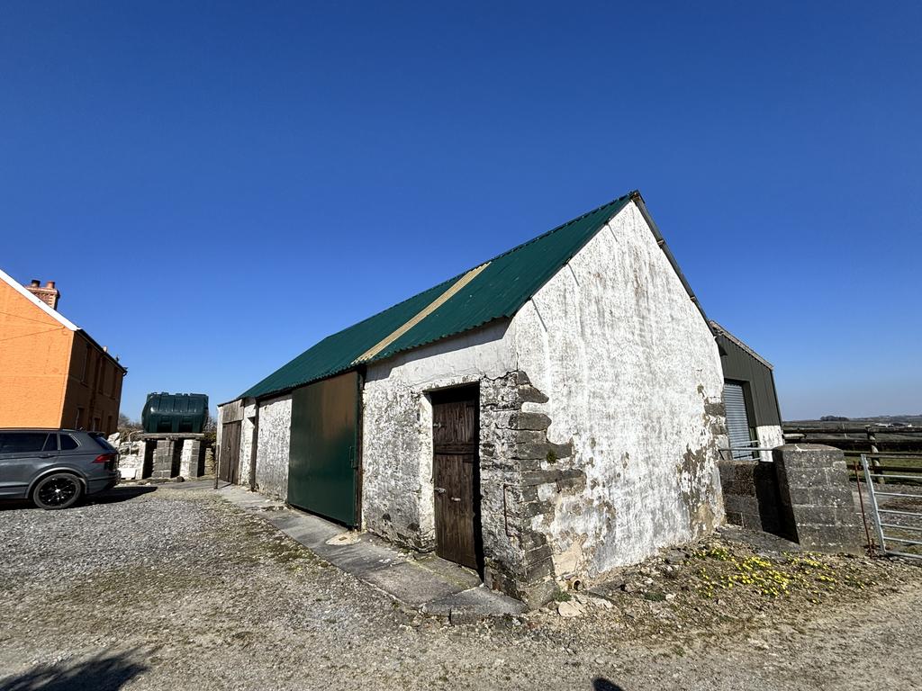Externally &amp; Outbuildings
