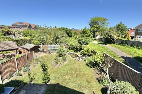 4 bedroom detached house for sale, Locks Heath Park Road, Locks Heath