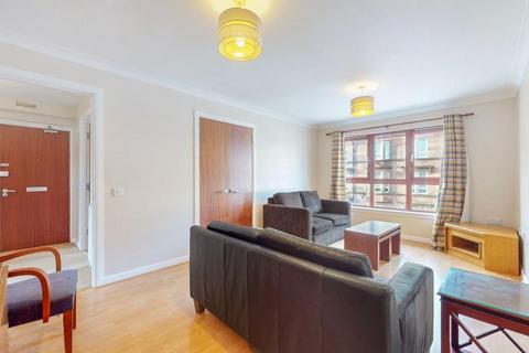 2 bedroom flat to rent, Maryhill Road, Maryhill, Glasgow, G20