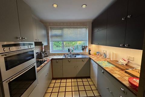 undefined, Prince Andrew Way, Ascot SL5