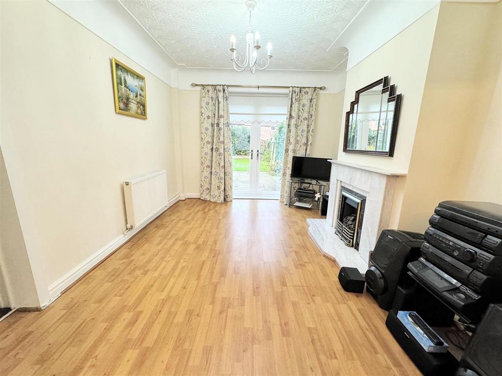 Rear Lounge