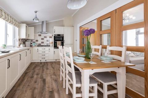 2 bedroom park home for sale, St Osyth Essex