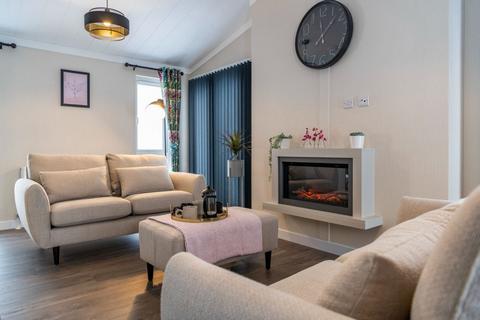 2 bedroom park home for sale, St Osyth Essex