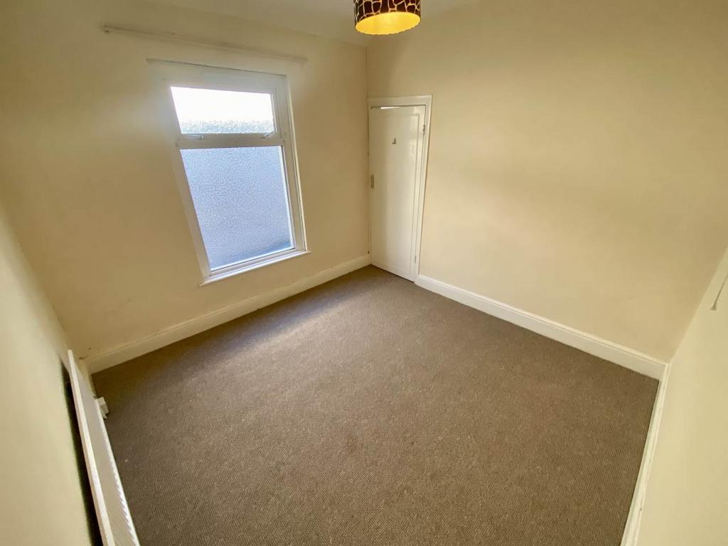 Back bedroom