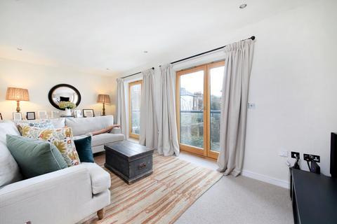 undefined, Magna Square, East Sheen, London