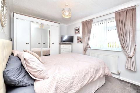 16 Chestnut Walk, Wakefield, WF2 0TX