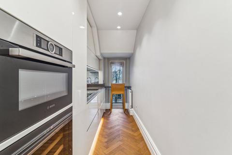 2 bedroom flat to rent, Holland Park, London