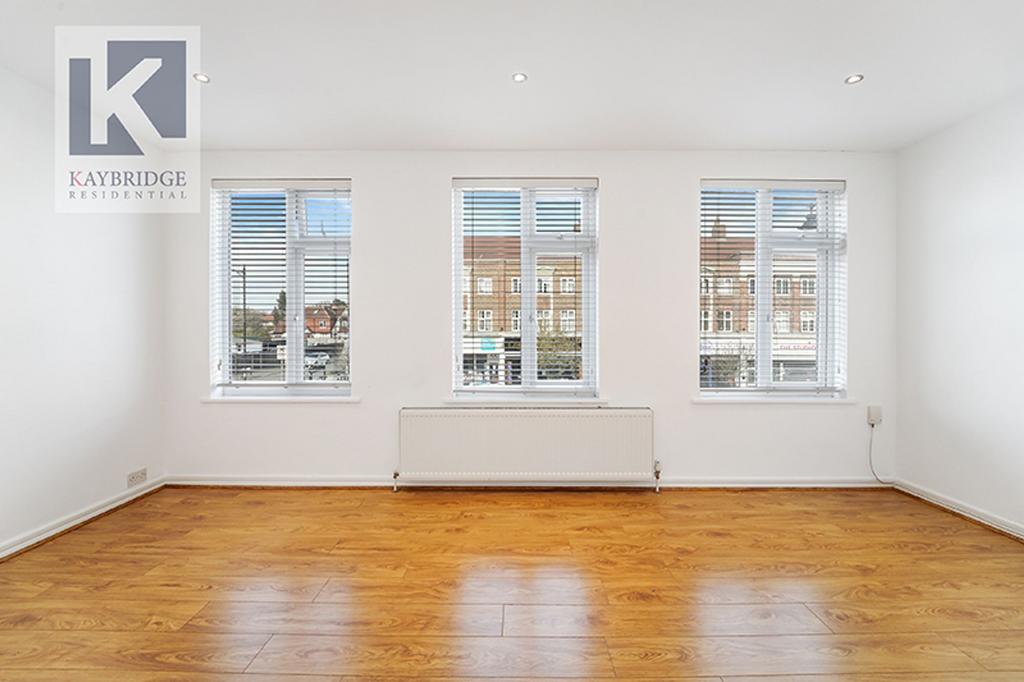 Stoneleigh Broadway KT17 2 HS