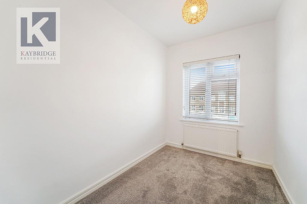 Stoneleigh Broadway KT17 2 HS