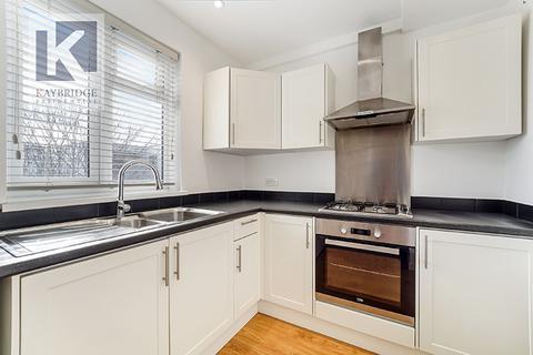 52a Stoneleigh Broadway, Epsom, KT17 2HS