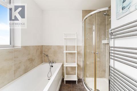 52a Stoneleigh Broadway, Epsom, KT17 2HS