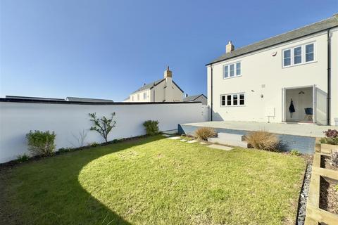 3 bedroom semi-detached house for sale, Stret Kosti Veur Wartha, Newquay TR8