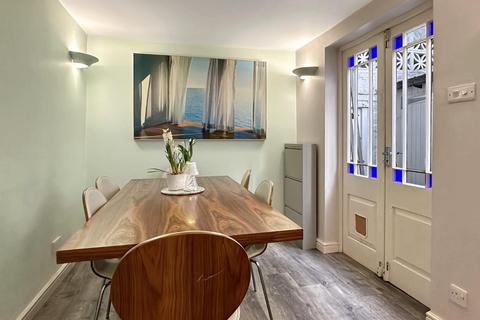 4 bedroom terraced house for sale, Panton Street, Cambridge