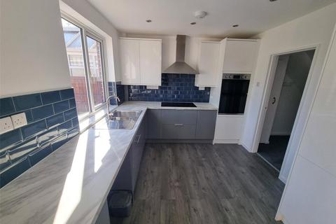 4 Grimston Road, Basildon, SS14 3NG