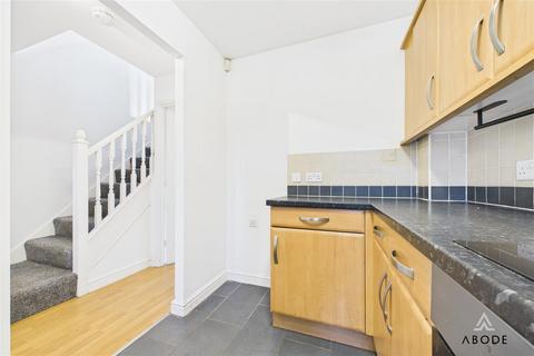 5 Blakeley Close, Rugeley, WS15 2FW