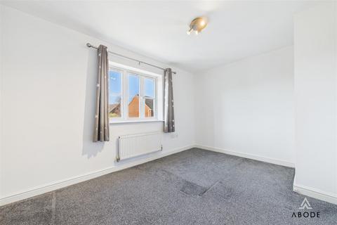5 Blakeley Close, Rugeley, WS15 2FW