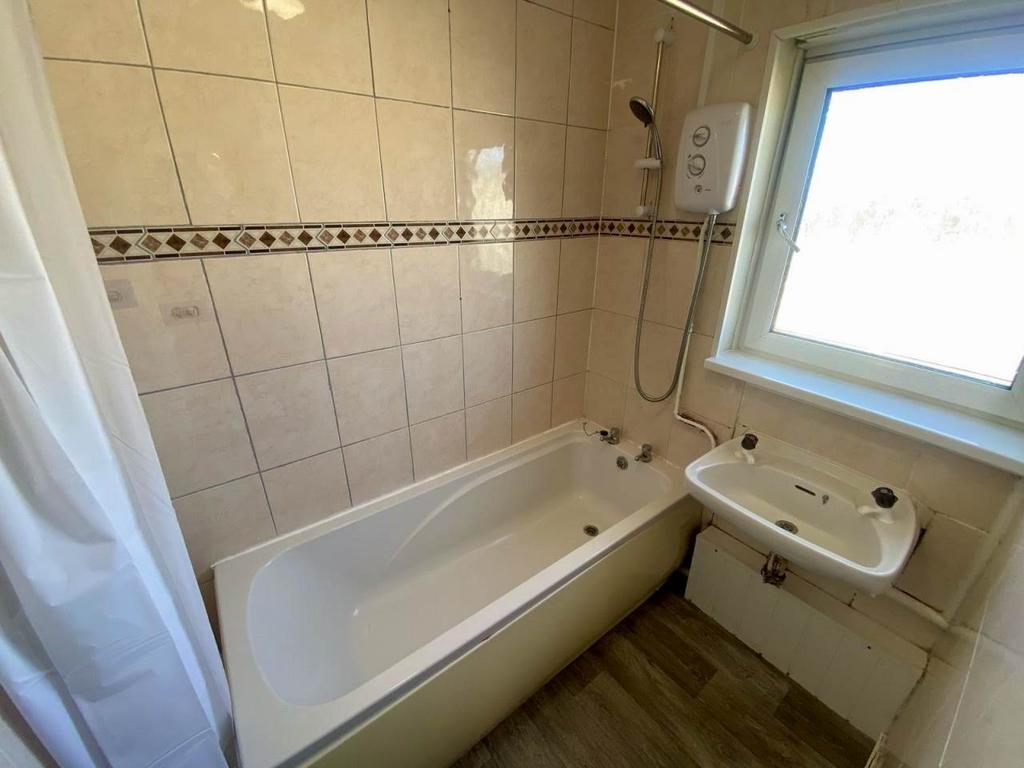 0dcbda07-35f4-41fb-8