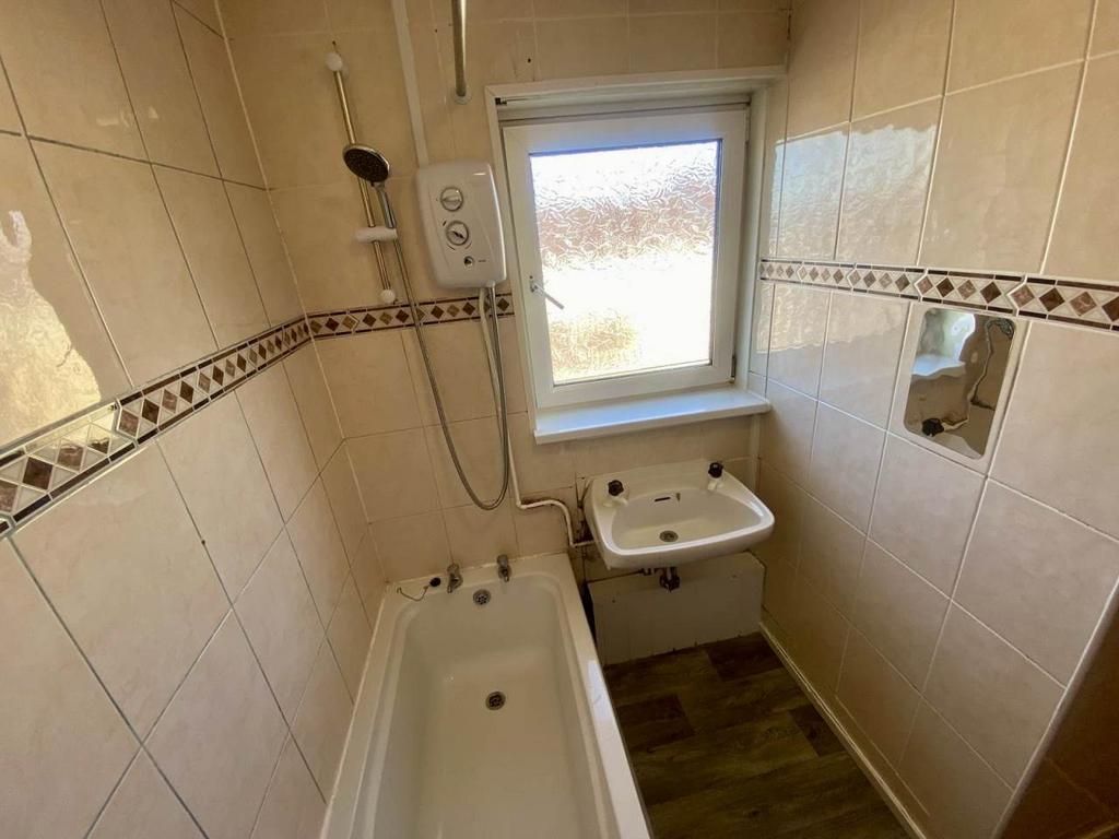 9dd208ca-fa81-4101-9