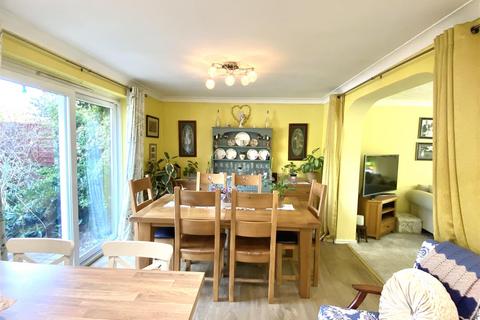 3 bedroom detached house for sale, 11 Woodcrest, Bicton Heath, Shrewsbury, SY3 5EU