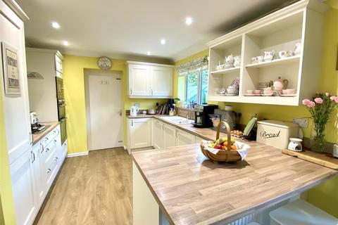 3 bedroom detached house for sale, 11 Woodcrest, Bicton Heath, Shrewsbury, SY3 5EU