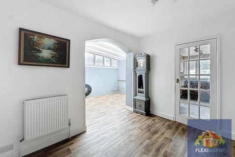 5 bedroom semi-detached house for sale, Southport, Merseyside PR9