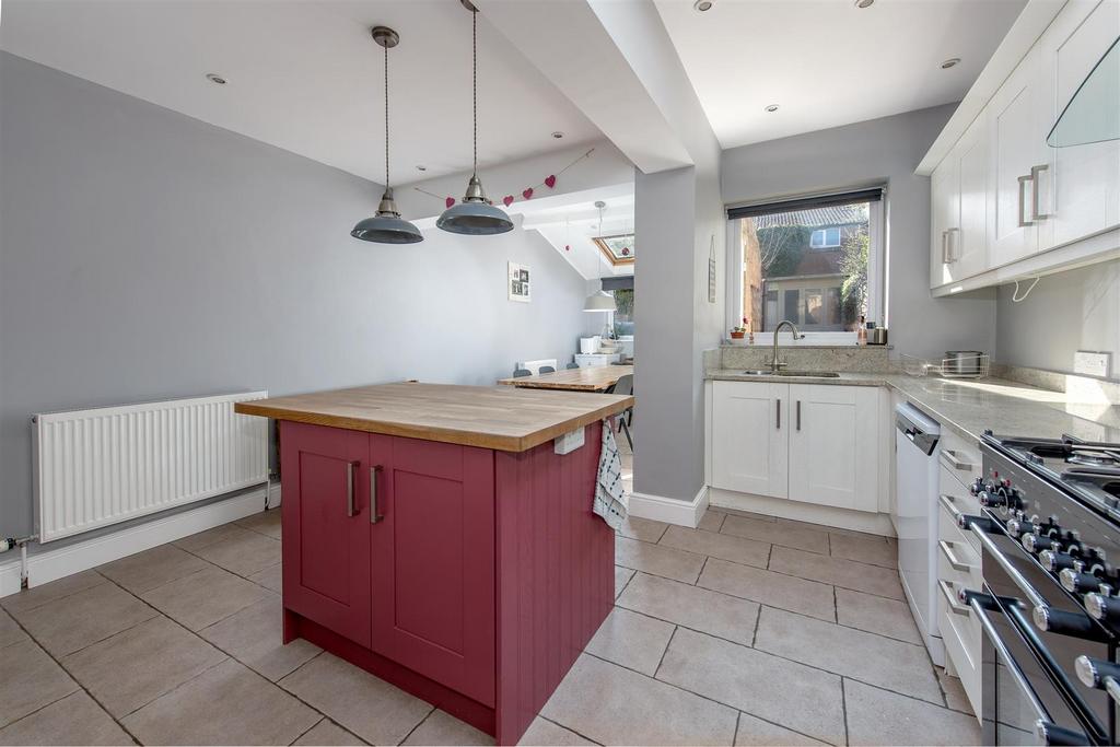 Image04.jpg