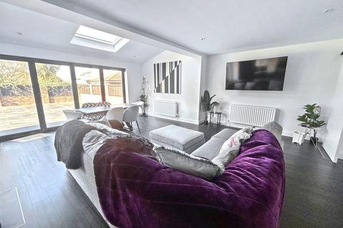 4 Abbey Drive, North Shields, NE30 4JU