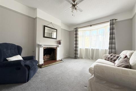 2 bedroom detached bungalow for sale, Welford Road, Wigston LE18