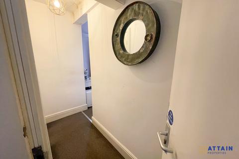 undefined, High Street, Newhall DE11