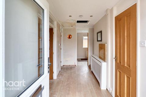 3 bedroom detached bungalow for sale, Padgate Close, Leicester