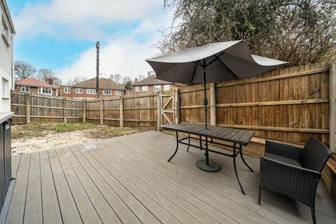 2 bedroom apartment to rent, The Heights, Charlton, SE7