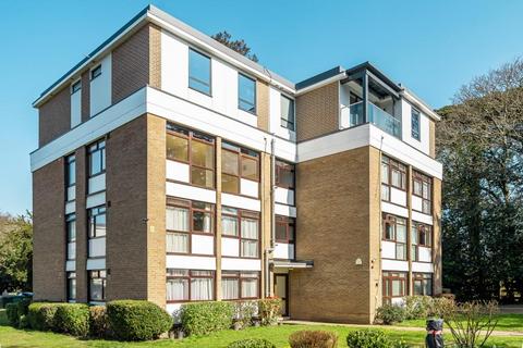 undefined, Weybridge, Surrey, KT13